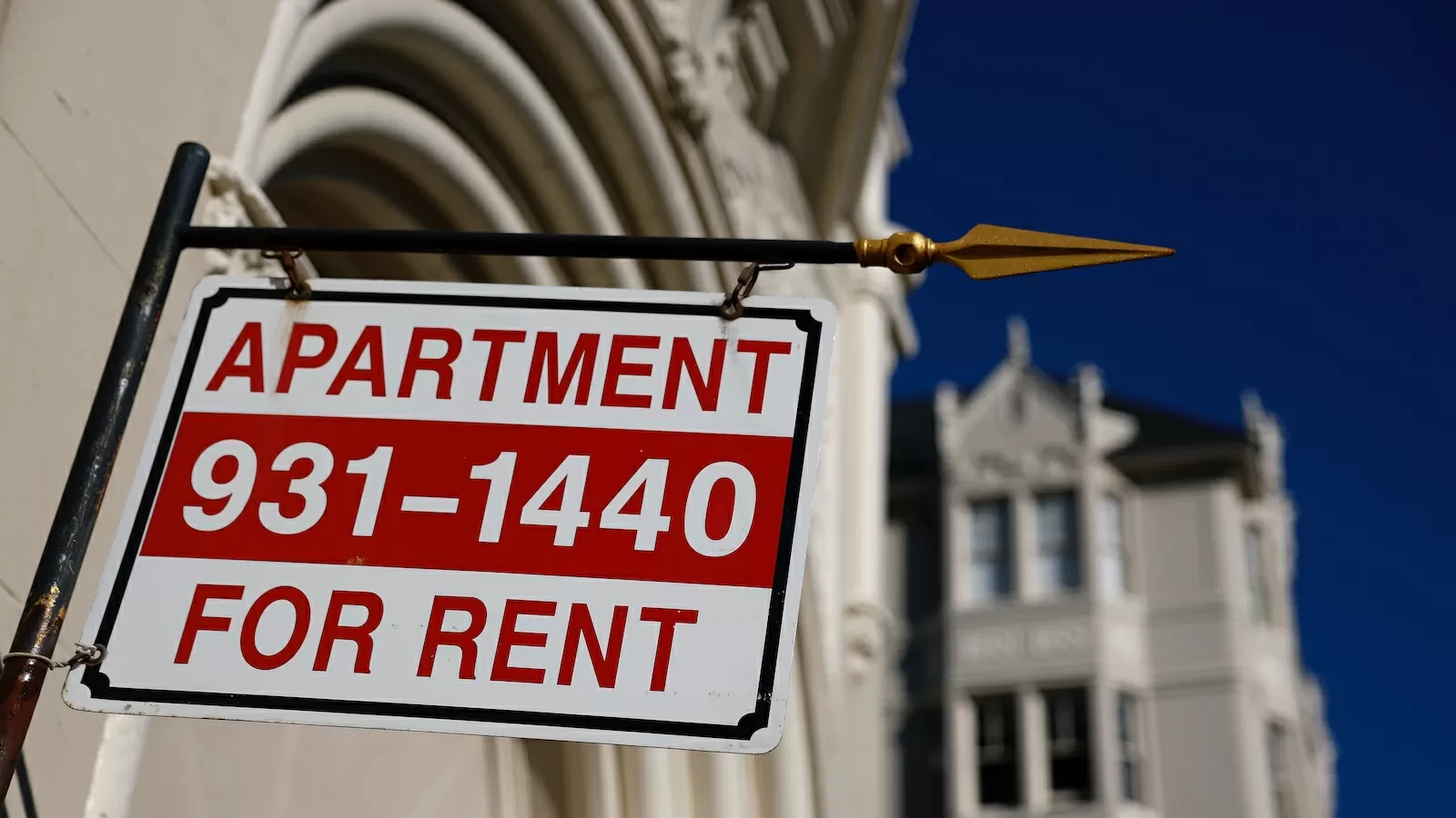 Can cities make landlords care about energy efficiency?