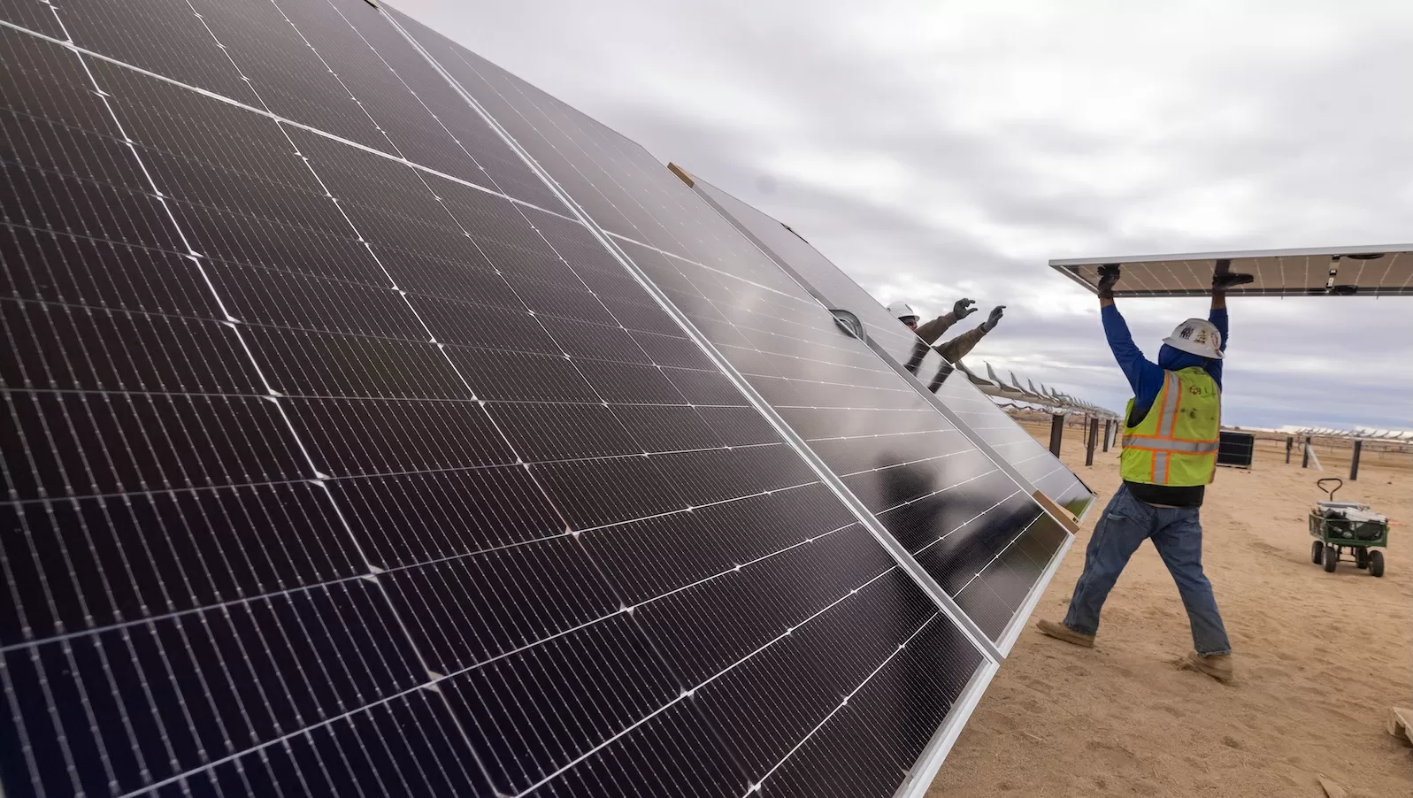 Trump is trying to kill clean energy. The market has other plans.