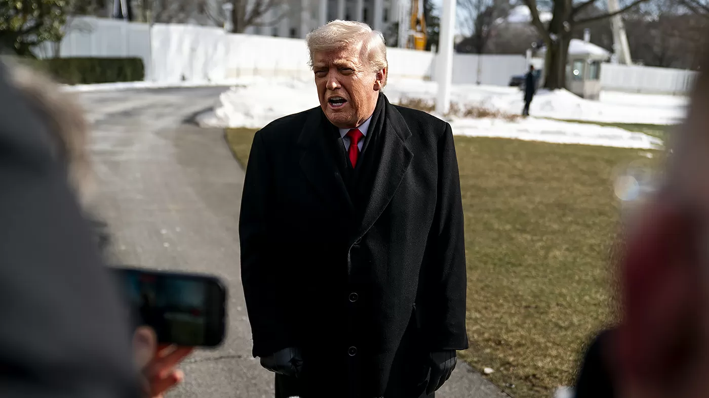 Trump endorses challenger to 'pathetic RINO' Jim Buck in Indiana