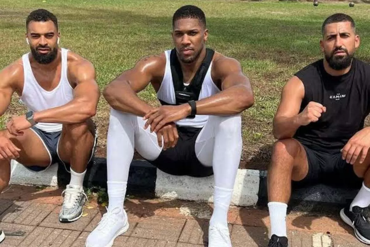Anthony Joshua Breaks Silence After Losing Close Friends, Hints at Career Decision Amid Retirement Rumors