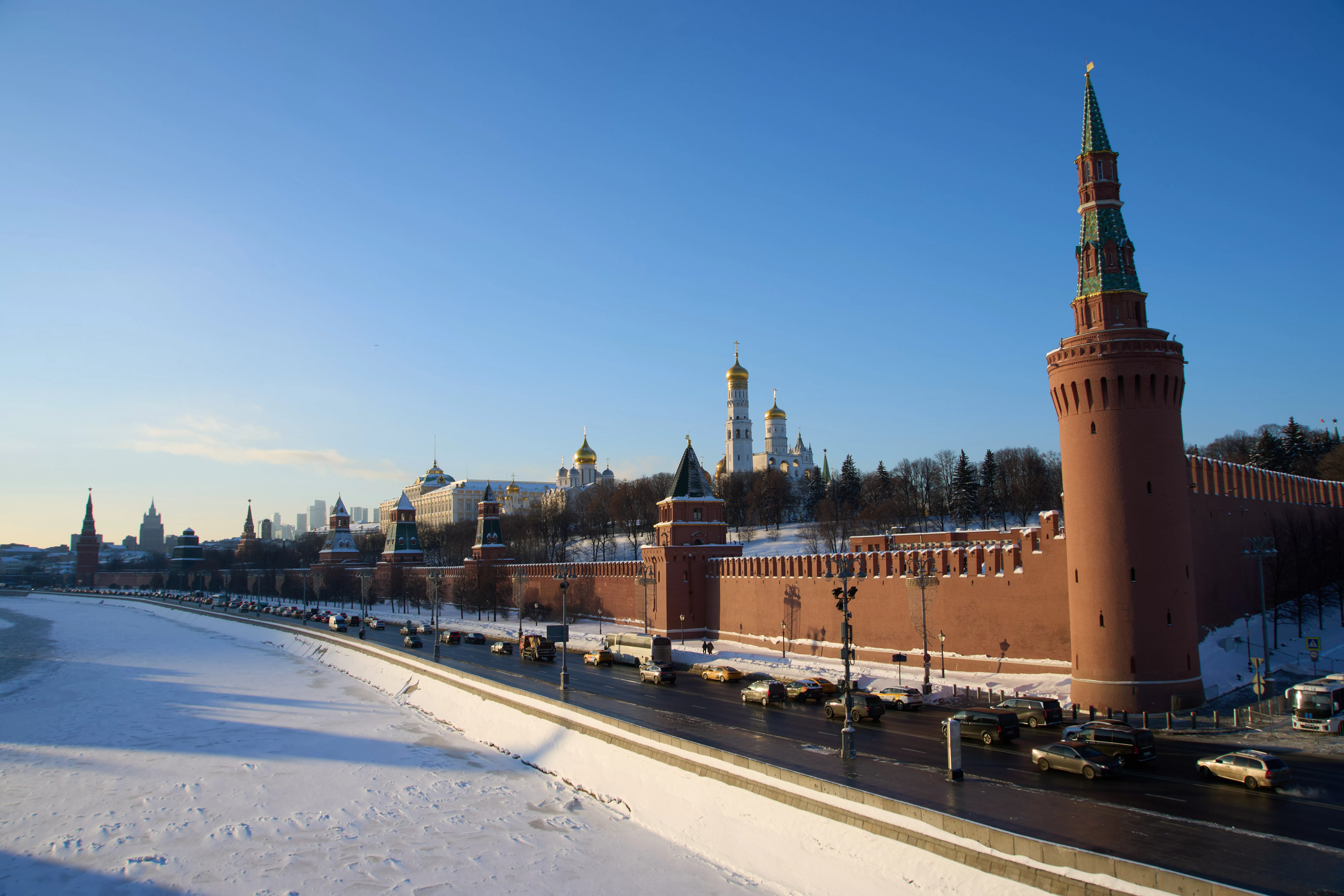 U.S., Russia to reestablish military talks after Abu Dhabi meetings