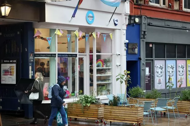 City centre coffee and clothes shop to close