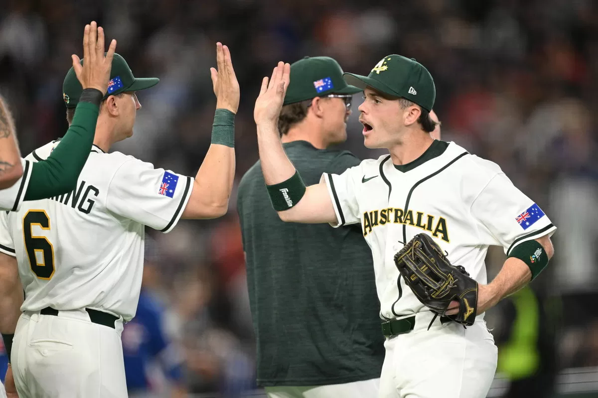 Controversial World Baseball Classic Umpiring Angers Fans After Australia Stuns Chinese Taipei