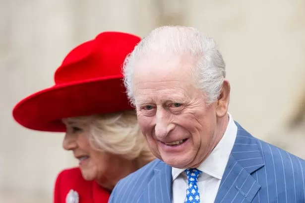 King Charles' blunt three-word order to Queen Camilla unearthed by lip reader