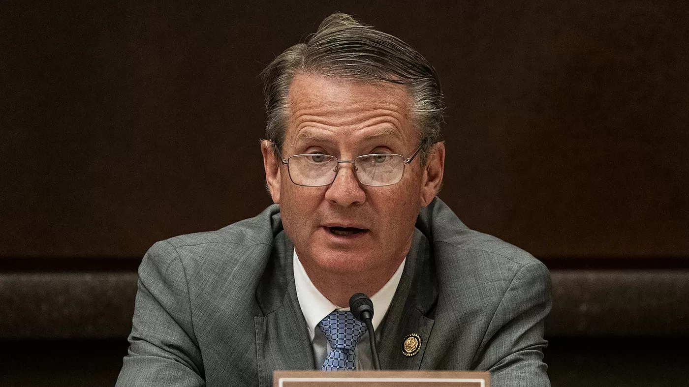 Burchett calls for new Senate leadership after DHS vote