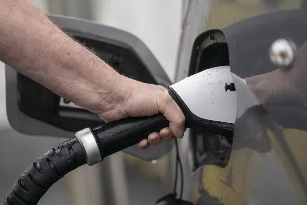 Stop non-essential car journeys to save fuel, drivers told