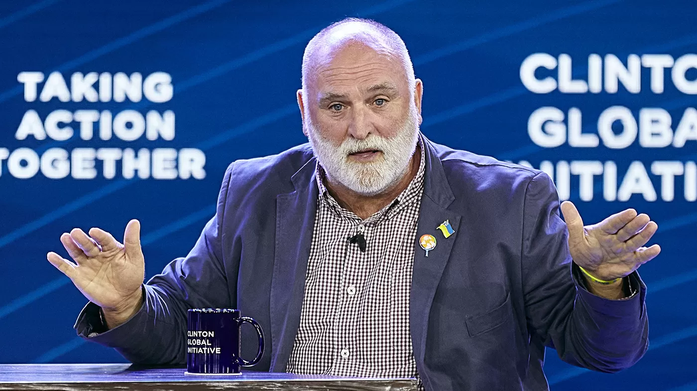José Andrés's World Central Kitchen says it's providing TSA workers with meals amid DHS shutdown