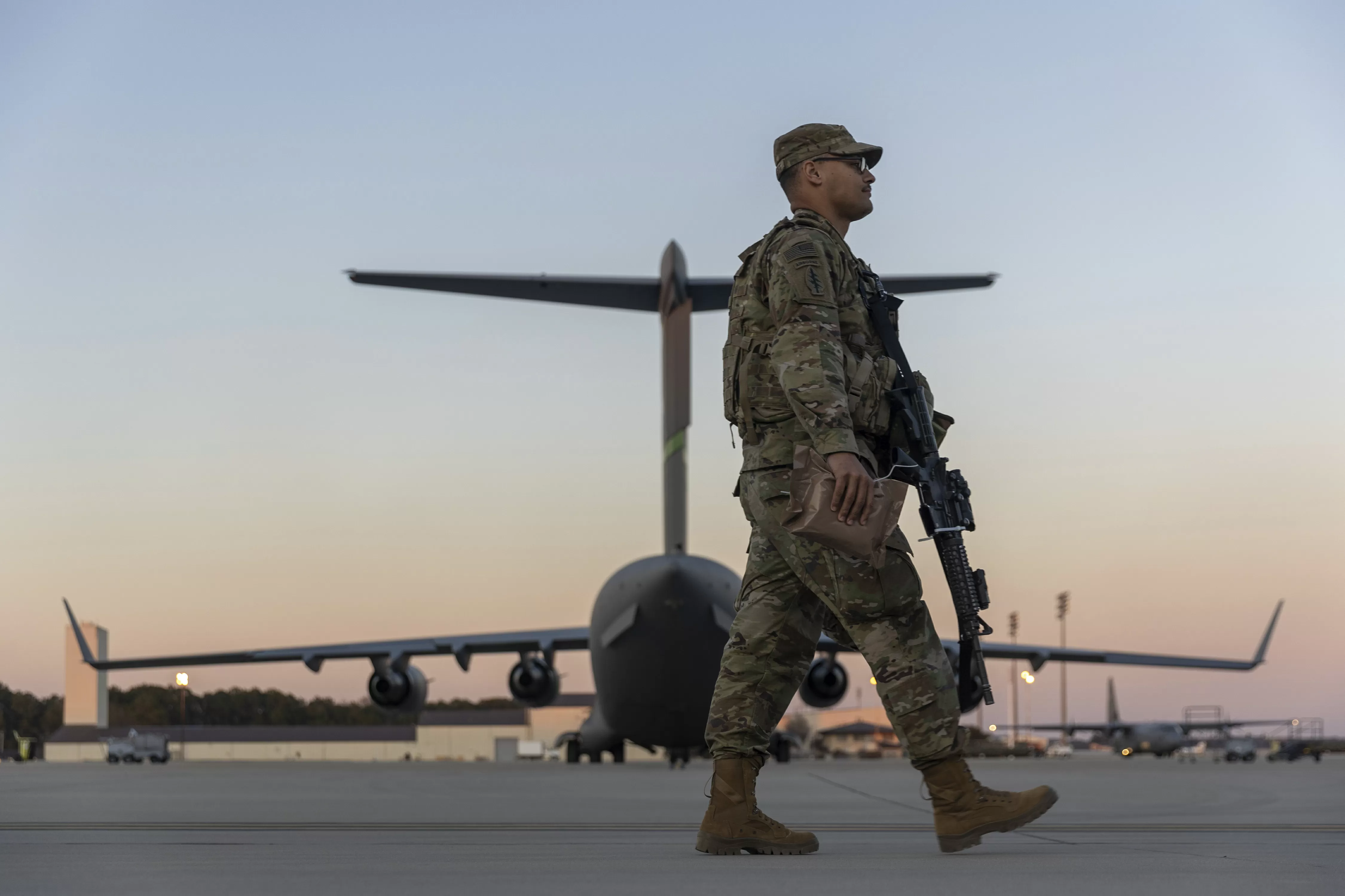 Can the U.S. wrest Strait of Hormuz from Iran, a regional military power?