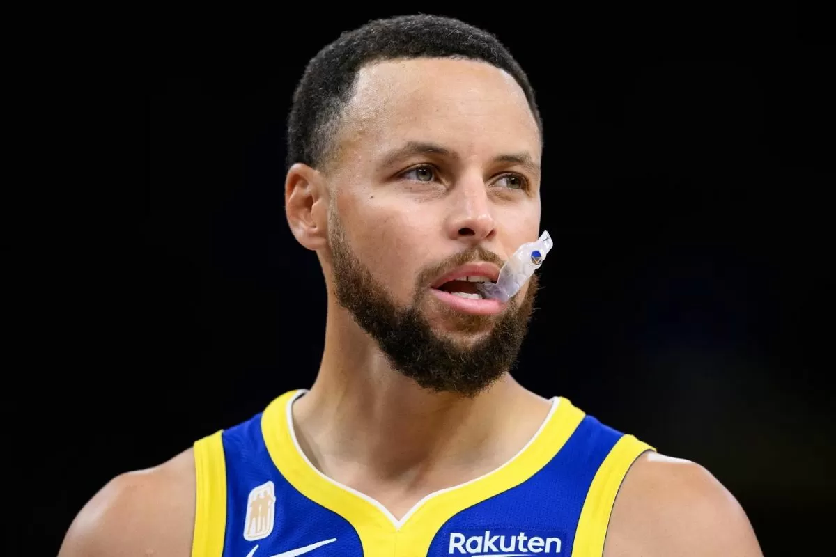 Warriors Drop Worrying Stephen Curry Return Update After “Unpredictable” Injury Costs 10 Games in a Row