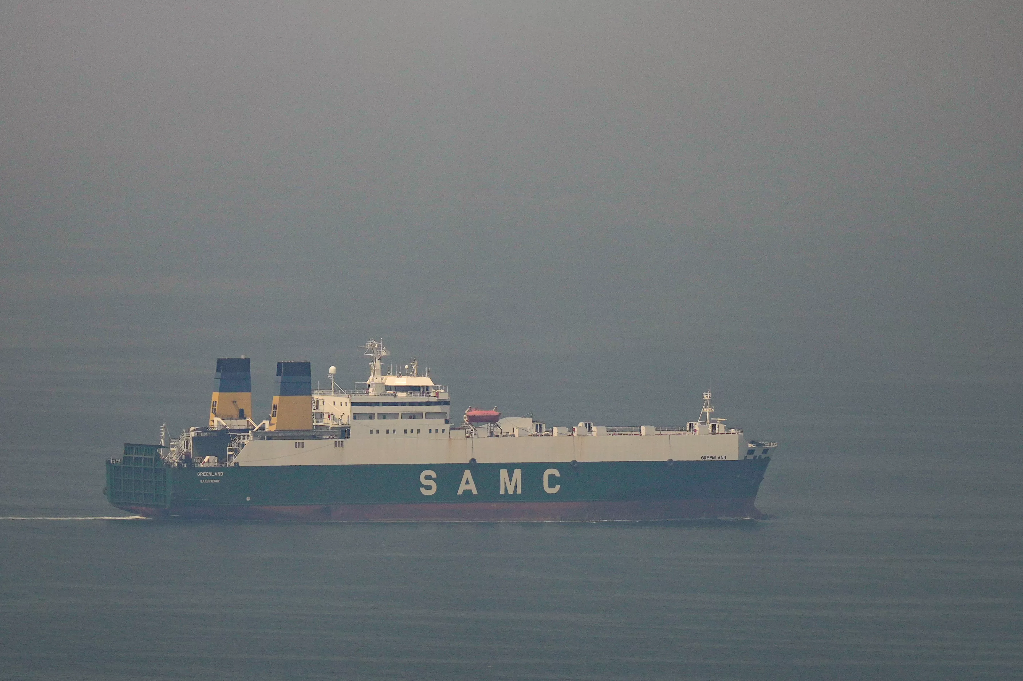 Iran vows to ‘completely’ close Strait of Hormuz if U.S. hits power plants