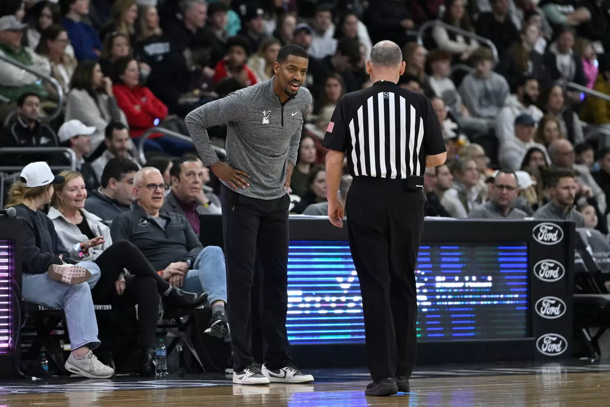 ‘Why Wait?’: NCAA Fans React After Providence Makes Decision on HC Kim English
