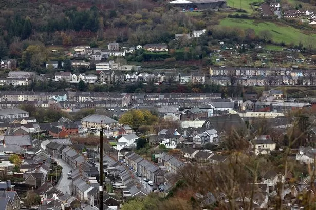 Wales' employment rate is falling further behind the rest of the UK