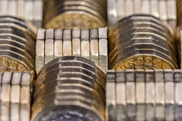 £1 coin sells for 56 times its value after eBay bidding war