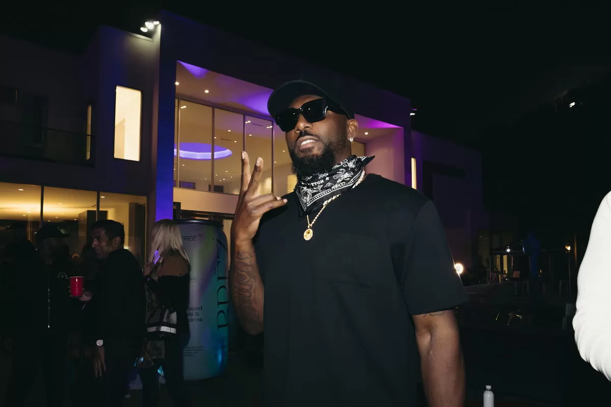 Cowboys Legend Dez Bryant Claims Offset Owes Him $8K & Called Him Hours Before Getting Shot