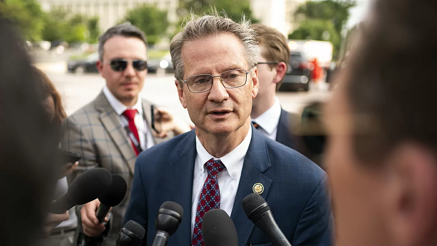 Burchett calls on Trump to release files on UFOs, aliens: 'I think America needs to know'