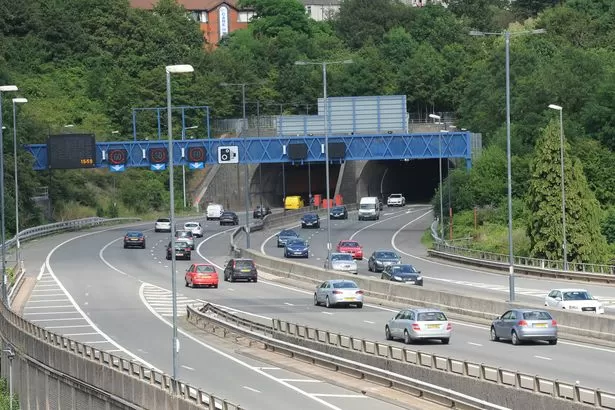 Black, Blue, Red and Purple: What were the routes that were considered to relieve congestion on the M4